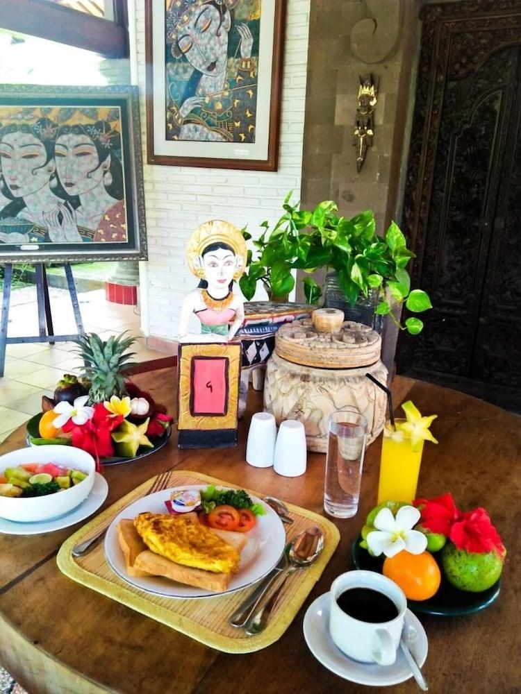 Puri Padi Hotel Ubud Exterior foto